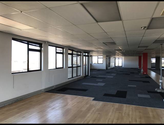 534M² OFFICE TO LET IN CENTURY CITY